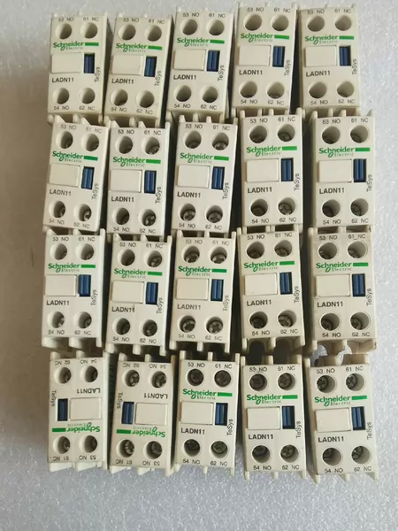 Schneider Electric LADN11C 20 Marine Spare Part