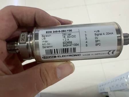 HYDAC Pressure Sensor Model EDS348-5-250-Y