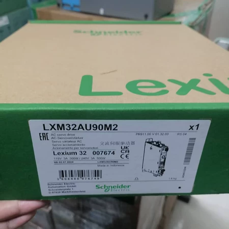 LXM32AD18M2 LXM32AU90M2 LXM32M Marine Spare Part