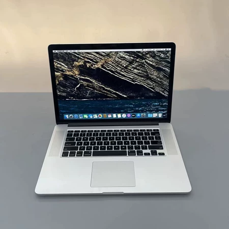 95 15 2G MacBookPro1 Marine Spare Part