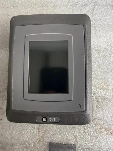 E1043 Touchscreen