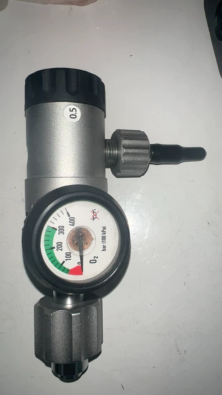Falke Valve Model 0.5 Pressure Gauge Input