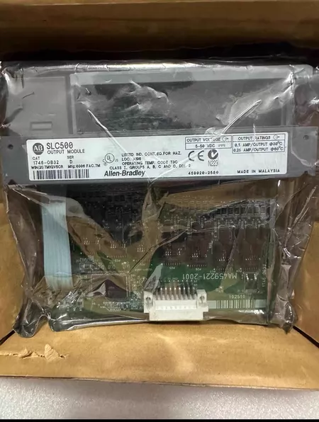 AB 1746-OB32 Module SLC+5