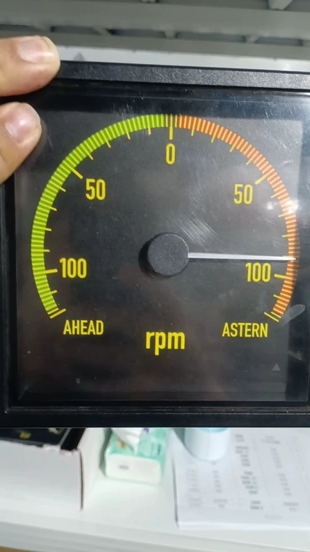 DEIF Tachometer Model XL144