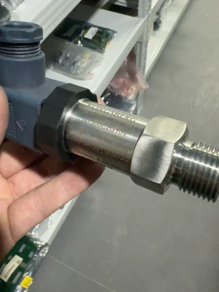 KONGSBERG GT300C2G10V Pressure Transmitter