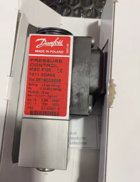 Danfoss Pressure Switch MBC5100 061B008566