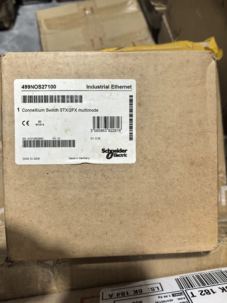 499NOS27100 Schneider Electric ConneXium Switc Marine Spare Part
