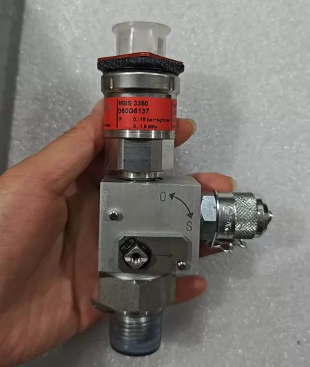Danfoss Pressure Sensor 060G6137