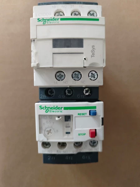 Schneider Electric LC1D09B7C Voltage AC24V Marine Spare Part