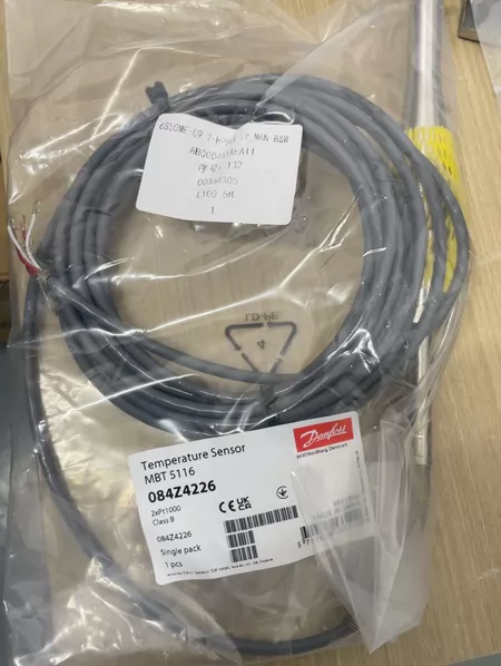 Danfoss Temperature Sensor MBT5116 084Z4226
