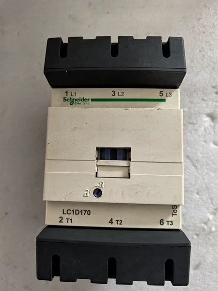 Schneider Electric LC1D170M7C 1 Voltage 220 Marine Spare Part