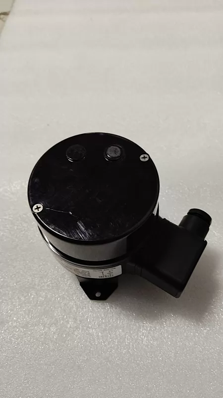 FISCHER Pressure Transmitter Model DE1605NA2