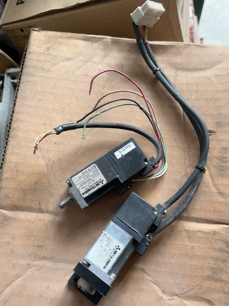 Mitsubishi Servo Motor HC-AQ0335D