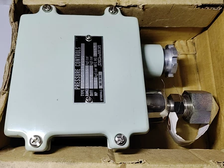 SAGINOMIYA FPS-C135WU3Q Pressure Switch