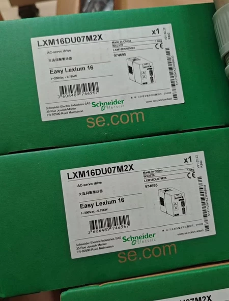 LXM16DU07M2X Schneider Electric Servo Drive