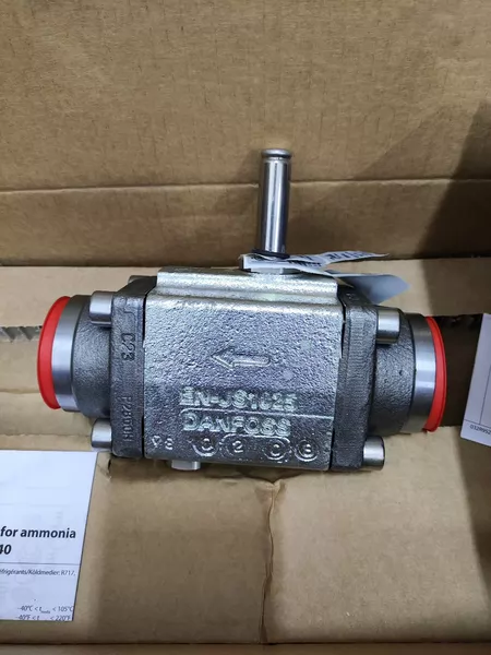 Danfoss Solenoid Valve EVRA32 Model 042H1126