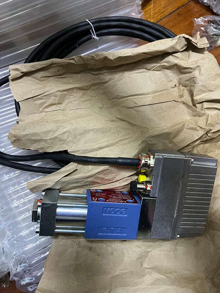MOOG Proportional Valve