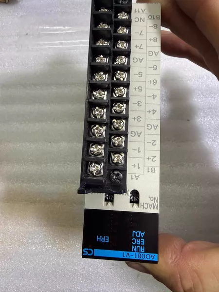 OMRON Module CS1W-AD081-V1
