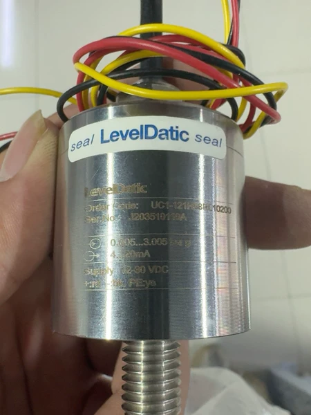 LevelDatic Pressure Sensor Model UC1-121H58RL