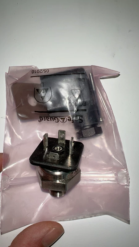Danfoss Pressure Sensor Danfoss 090G2138
