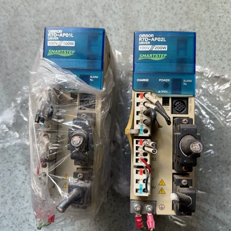 Omron Servo Drive R7D-AP01L/R7D-AP02L SM
