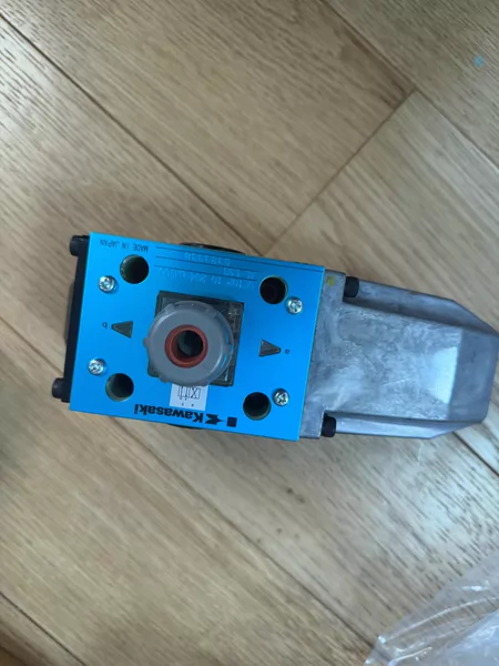 KAWASAKI Valve Model DE10P-10-204