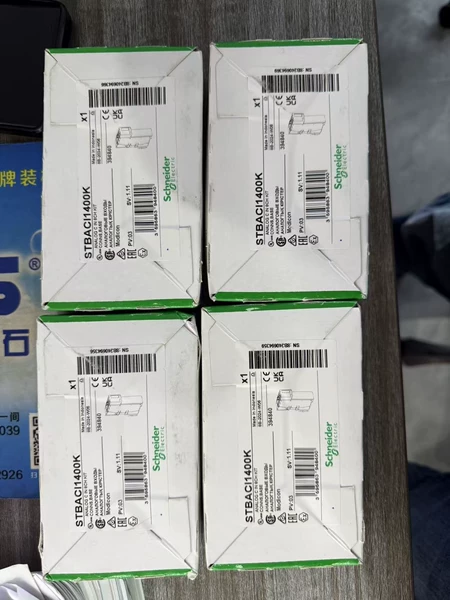 STBACI1400K Schneider Electric Module