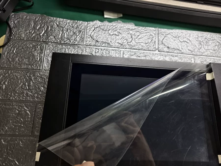 ISIC CP12 Touchscreen Model KBE15