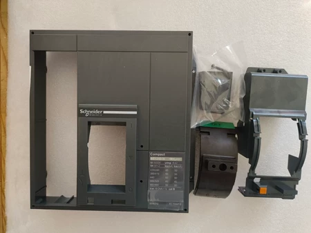 Schneider Electric NS1250A Marine Spare Part