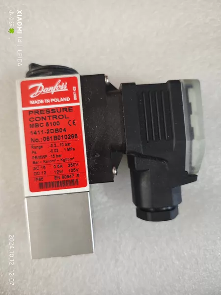 061B010266 Danfoss Pressure Switch