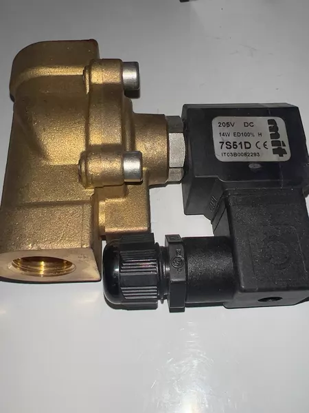 HATLAPA Solenoid Valve Model RD2202TW3 Voltage 2