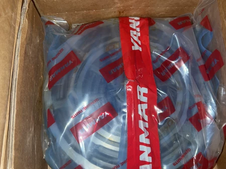 YANMAR Valve