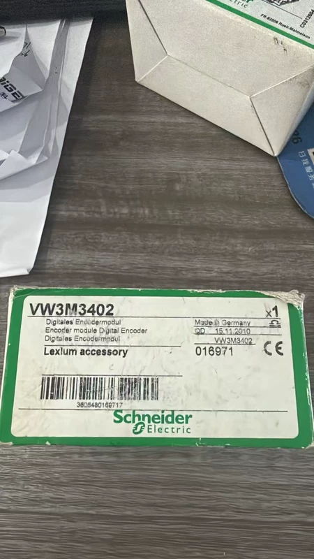 VW3M3402 Schneider Electric Encoder Module