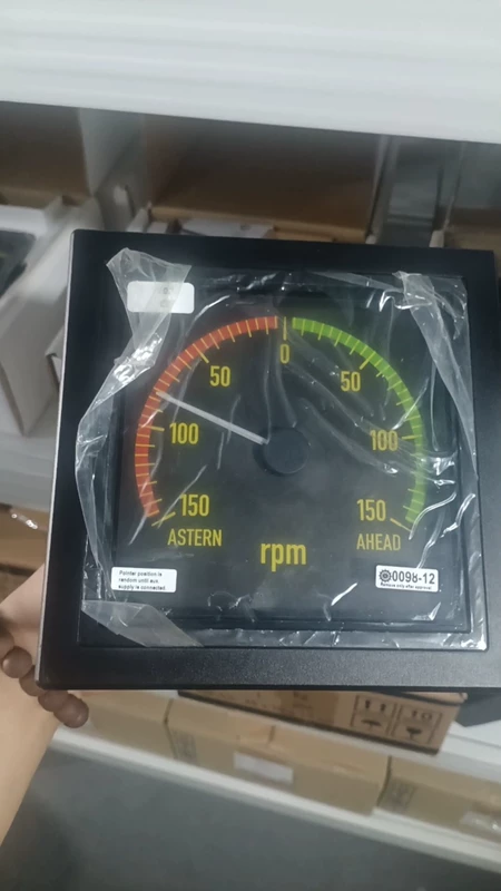 DEIF Tachometer XL144FM