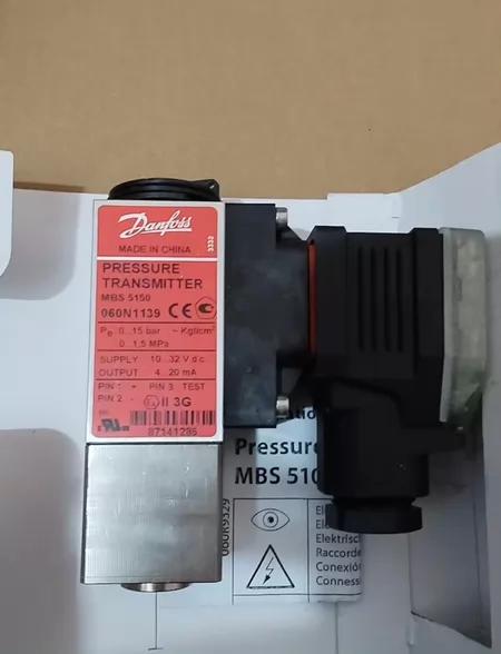 Danfoss Pressure Sensor 060N1139