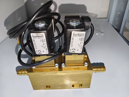 Burkert Solenoid Valve Model 0016373