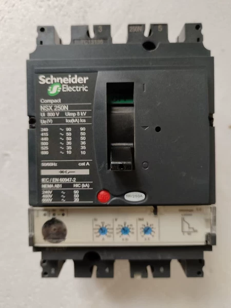 Schneider Electric NSX250N 3P250A MIC2.2 Marine Spare Part