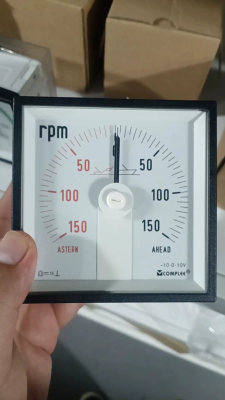COMPLEE Tachometer Model KLY-C96-G