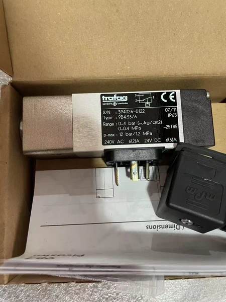 Trafag Pressure Sensor 9B4.3376 0-4ba