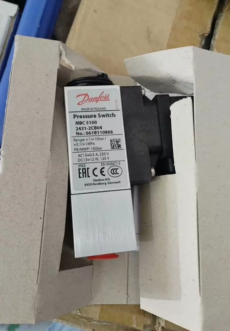 Danfoss Pressure Switch 061B110866