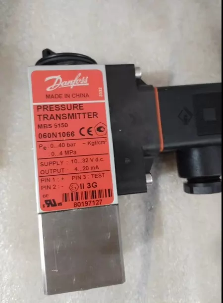 Danfoss Pressure Sensor 060N1066