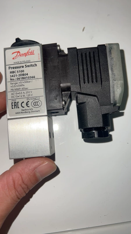 Danfoss Pressure Switch Danfoss MBC 5100 061B0